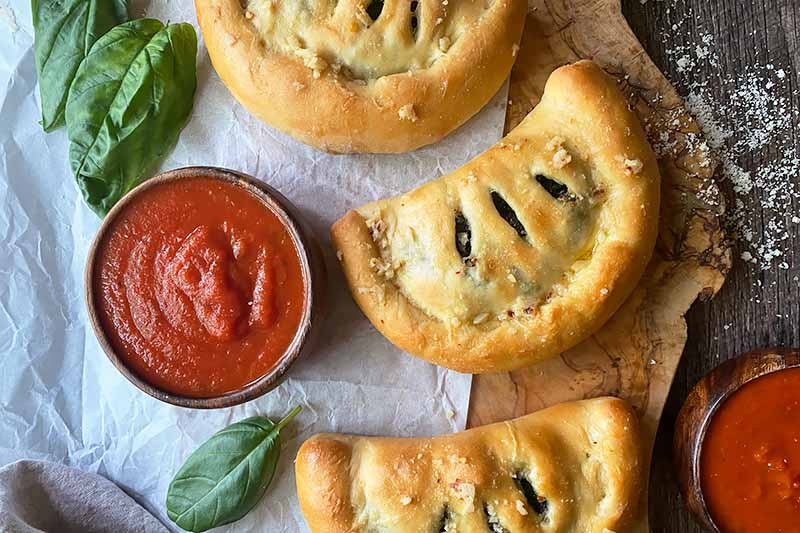 Easy Spinach Calzone Recipe
